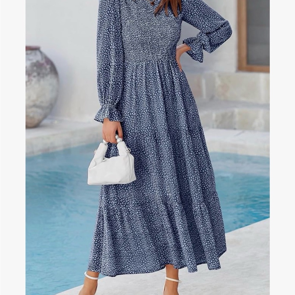Chic Navy and White Patterned Long Sleeve Dress